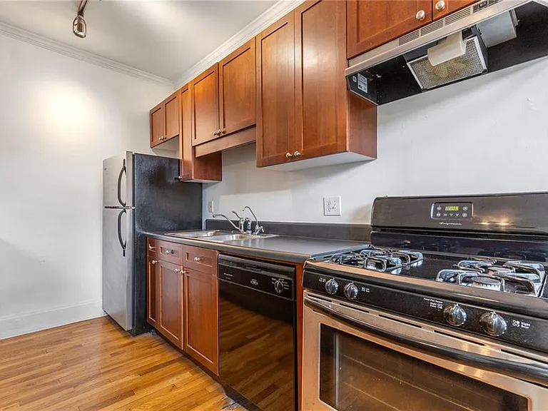 741 Frederica St NE #17 — Photo 10