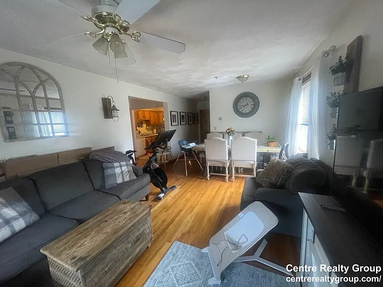 197 Newton St #3 — Photo 5