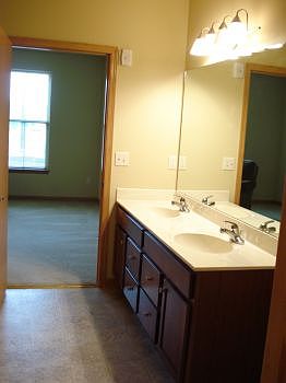 5th image of 1401 Okeeffe Ave APT 315