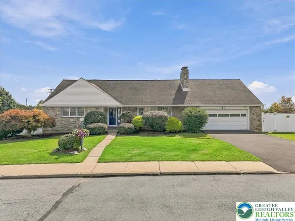 808 Jefferson St, Whitehall, PA 18052