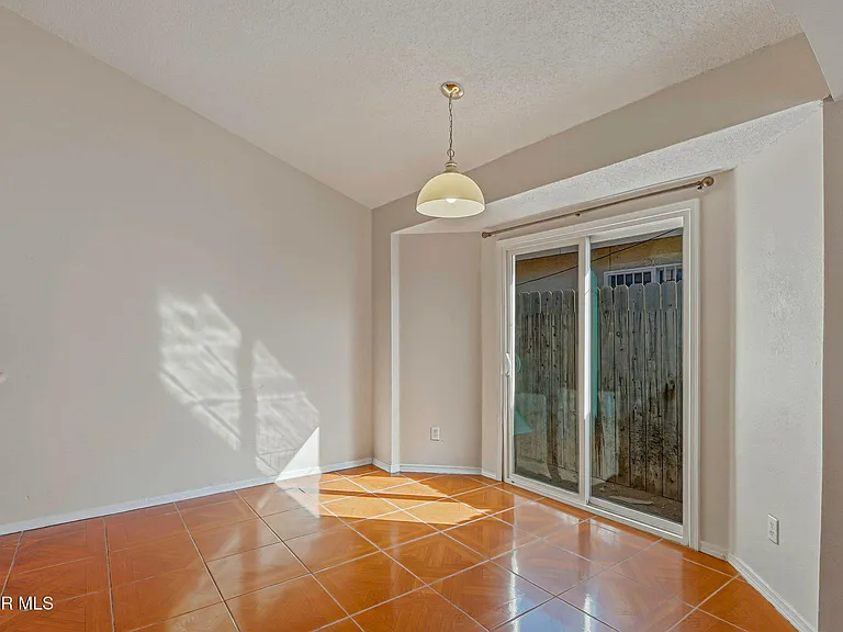 3836 Tierra Roca Pl — Photo 5
