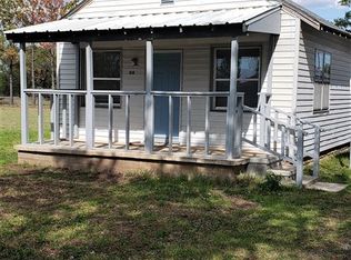 214 S 19th St, Blackwell, OK 74631