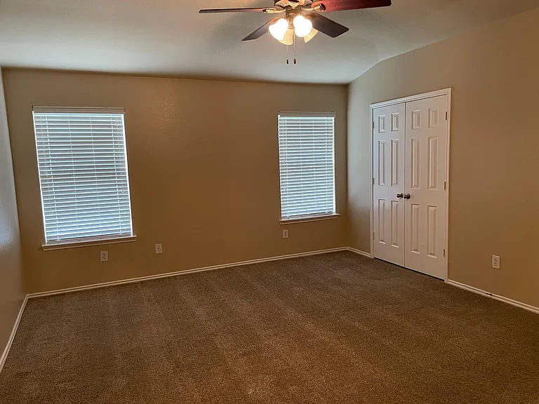 2328 Gabriel Dr — Photo 8