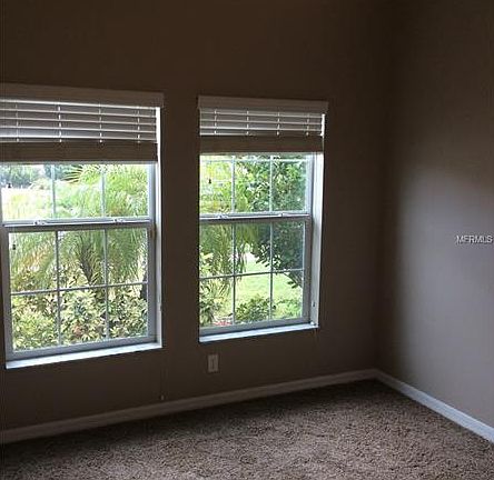 3rd image of 722 Parker Den Dr