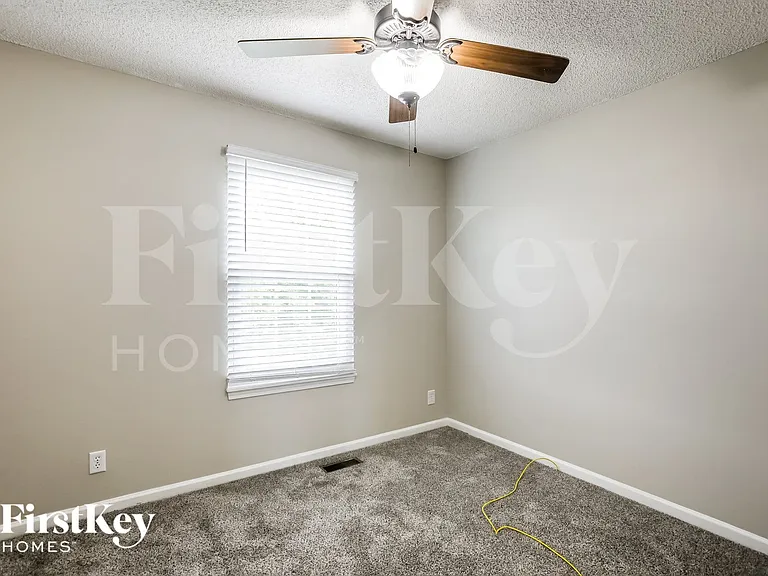 8688 NE 110th St — Photo 10