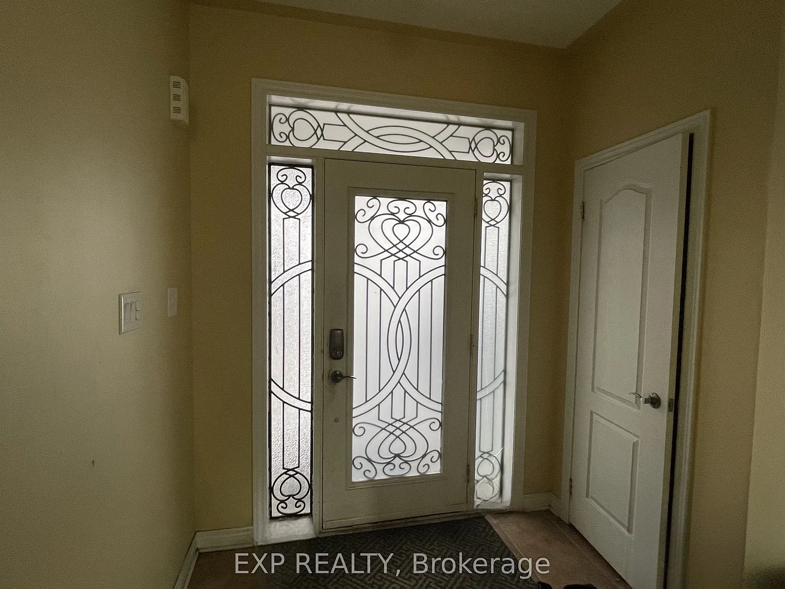 4 bed, $3,499 — Photo 2