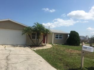 1440 Classic Dr, Holiday, FL 34691