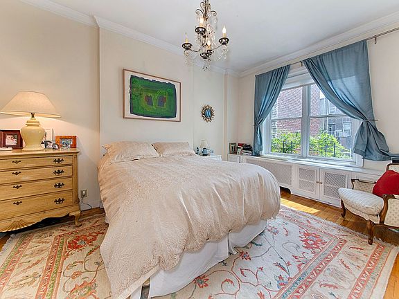 5th image of 110 W 78th St APT 2