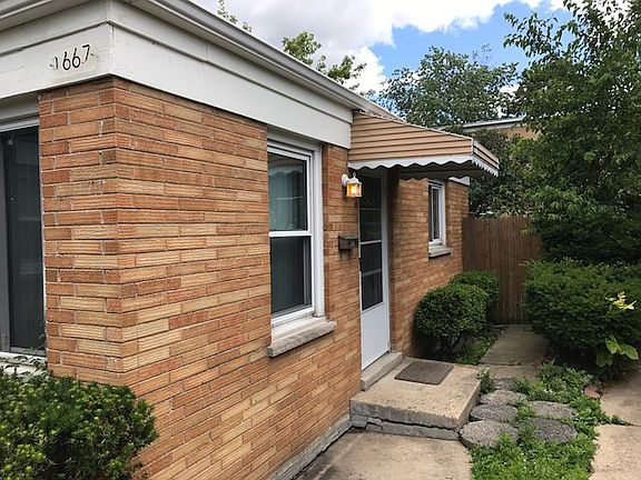 2nd image of 1667 Howard Ave