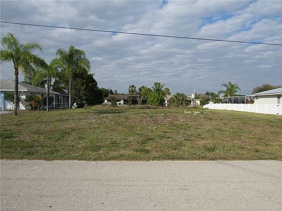 5th image of 1433 SE 31st Ter