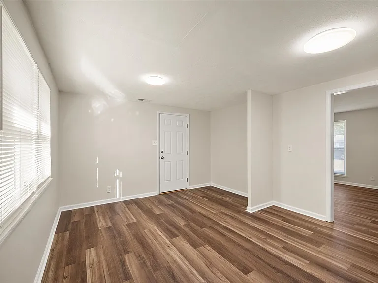 5533 Ridgecrest Rd — Photo 14