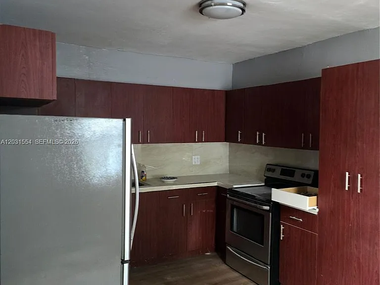 840 NE 124th St #1 — Photo 7