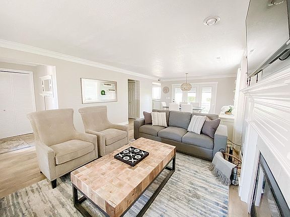 4th image of 1845 W Canyon View Dr APT 504