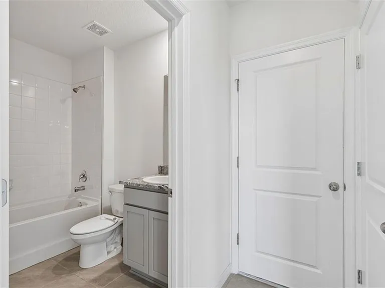 8454 Ender Hills Dr — Photo 29
