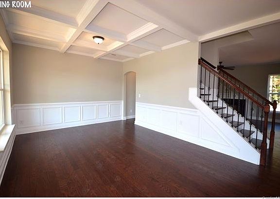 2nd image of 140 Mountain Island Dr