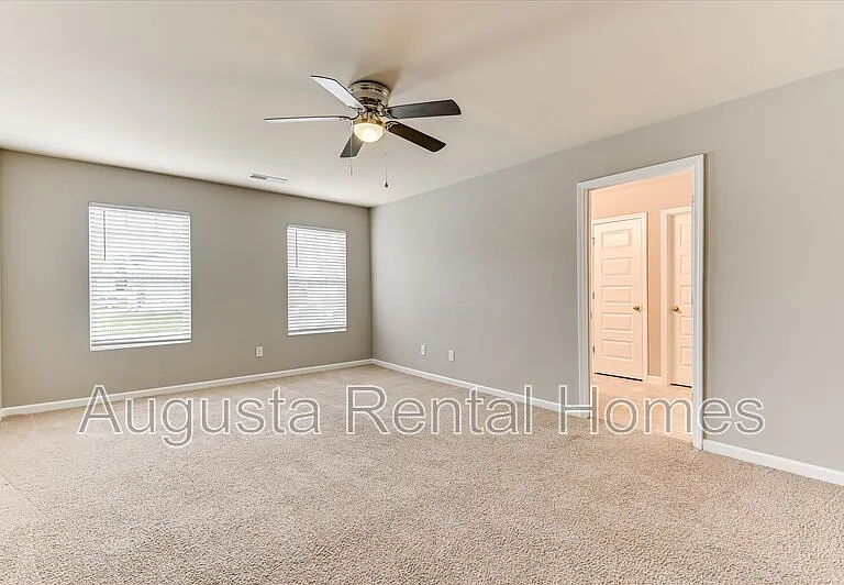 5060 Vine Ln — Photo 46