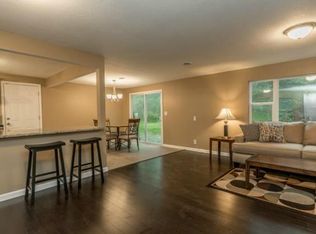 8606 E 78th Ter, Kansas City, MO 64138