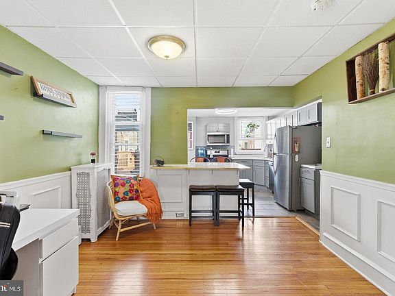5th image of 2873 Gillingham St