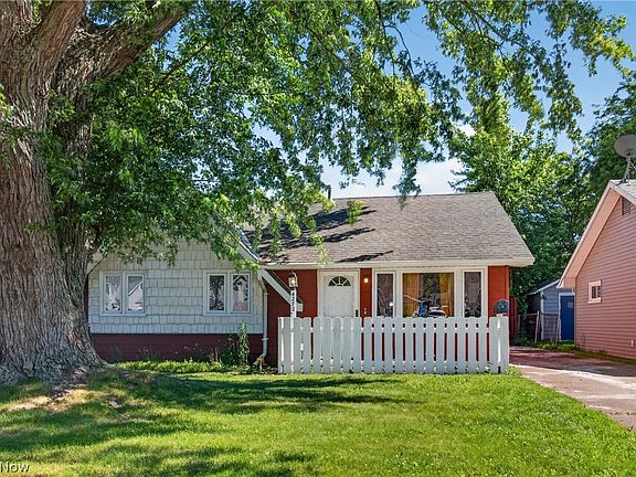 2nd image of 4272 Brockley Ave