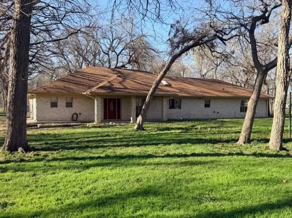 75 County Road 129, Taylor, TX 76574