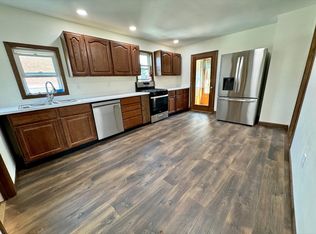 2107 Madison St #2, Two Rivers, WI 54241