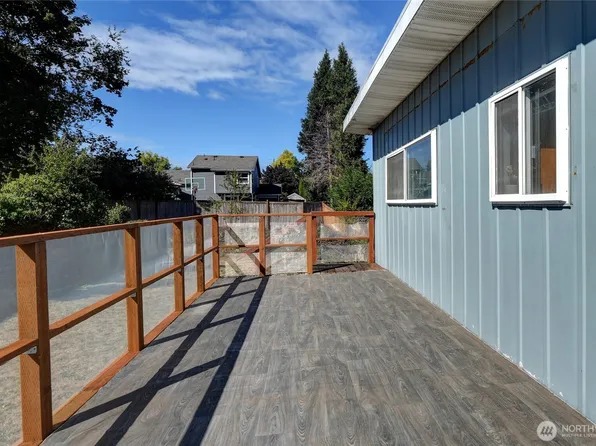 1730 N Narrows Drive, Tacoma, WA 98406