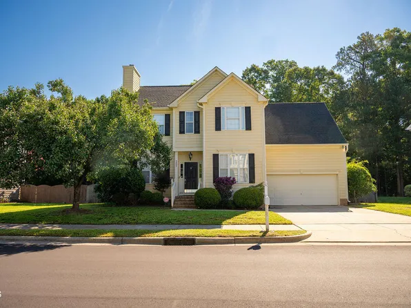5803 Whisperwood Dr, Durham, NC 27713