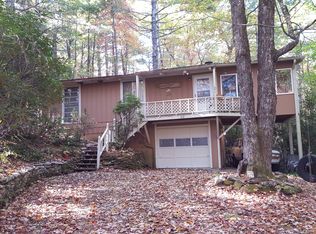 111 Dogwood Ln, Sapphire, NC 28774