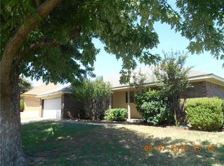 7408 Shady Hollow Ct, North Richland Hills, TX 76182