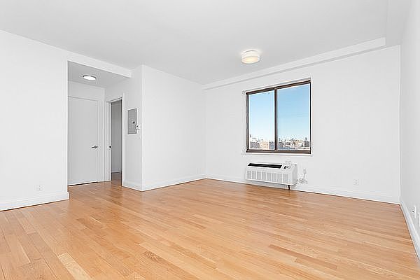 1st image of 1127 Flatbush Ave #5C
