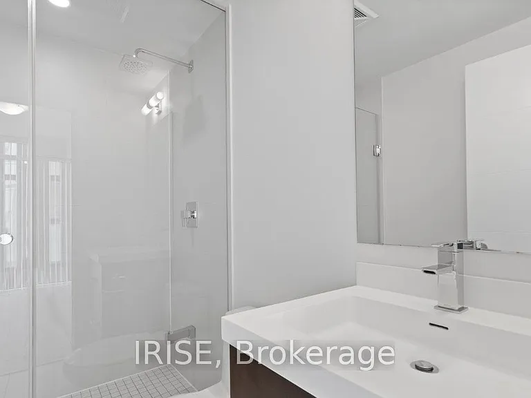 50 Wellesley St E #2602 — Photo 16
