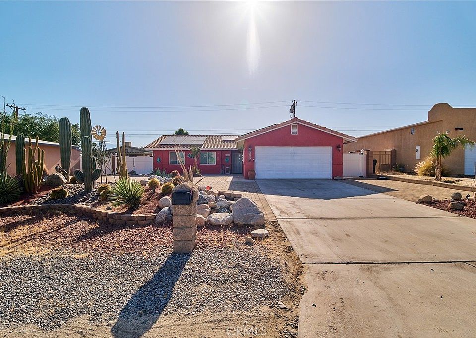 1st image of 13105 Cuyamaca Dr