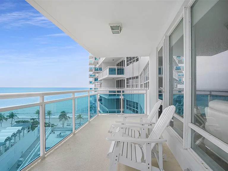 3430 Galt Ocean Dr #802 — Photo 36