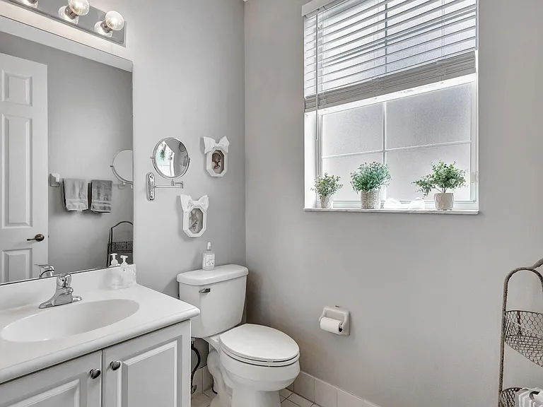 4320 Blowing Point Pl — Photo 18