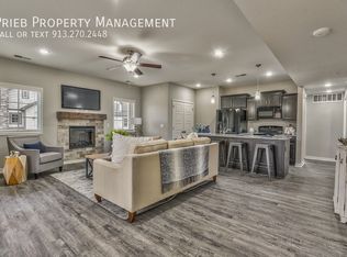 12321 S Chelsea St BUILDING 2-104, Olathe, KS 66061
