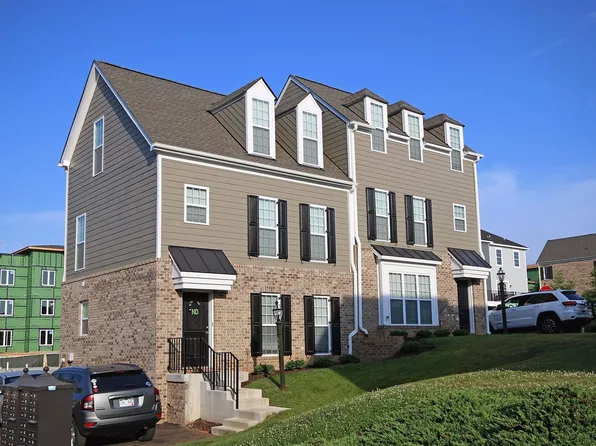 665 Wheatfield Ct, Crozet, VA 22932