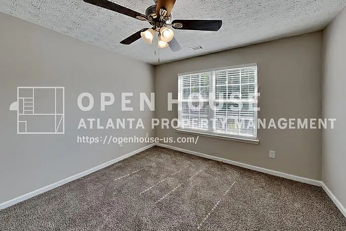 2940 Storybook Ln — Photo 13