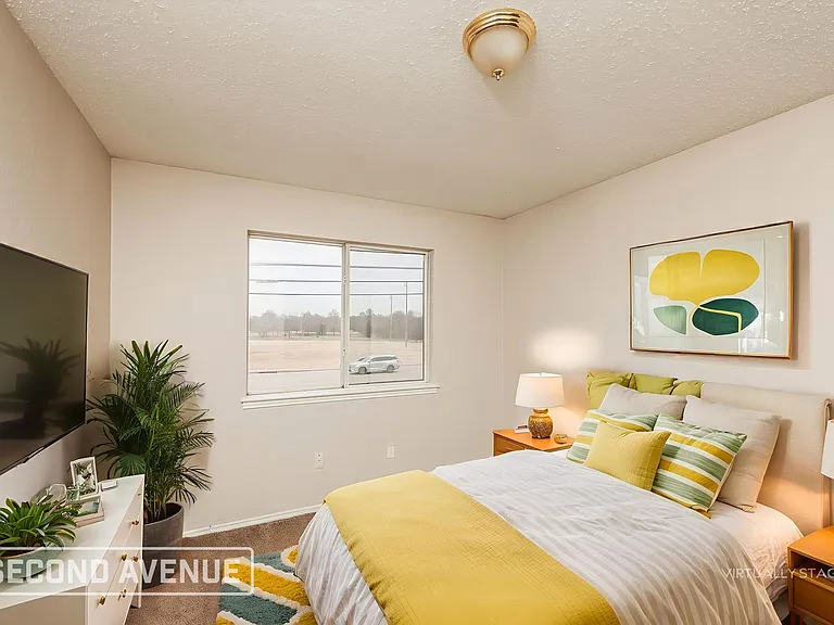 12931 Parker Ct — Photo 10