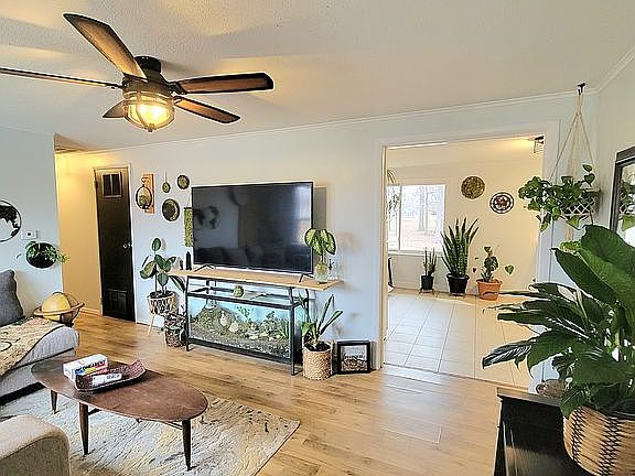 3rd image of 8467 N Empire Dr