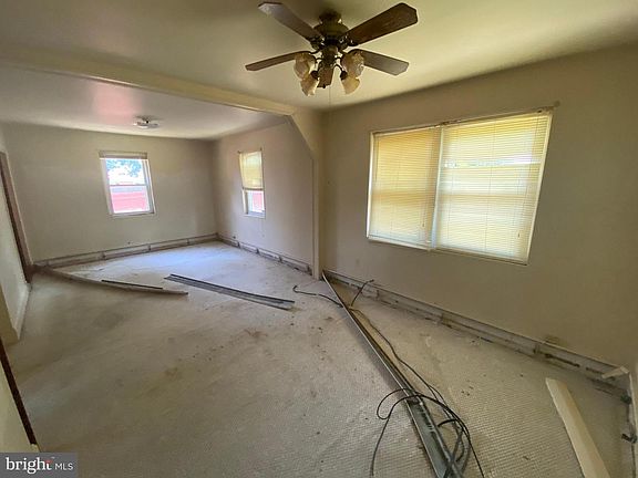 5th image of 6605 Lansdale St