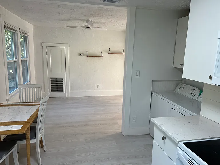 5 Estey St #3 — Photo 7