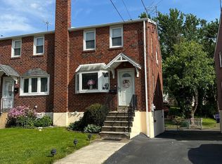 636 8th Ave, Prospect Park, PA 19076