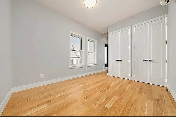 Building Photo - 351 Grove St #PENTHOUSE