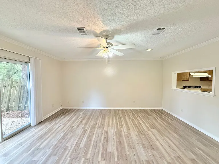 10135 Vixen Pl — Photo 3
