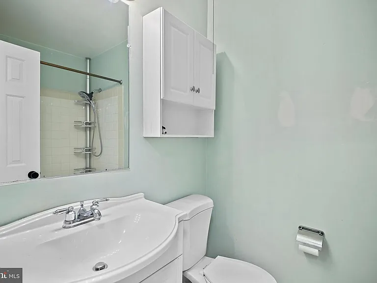 511 Avondale Dr — Photo 39