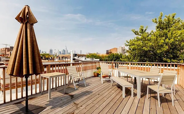 Sold by Engel and Volkers Brownstone Brooklyn | media 7