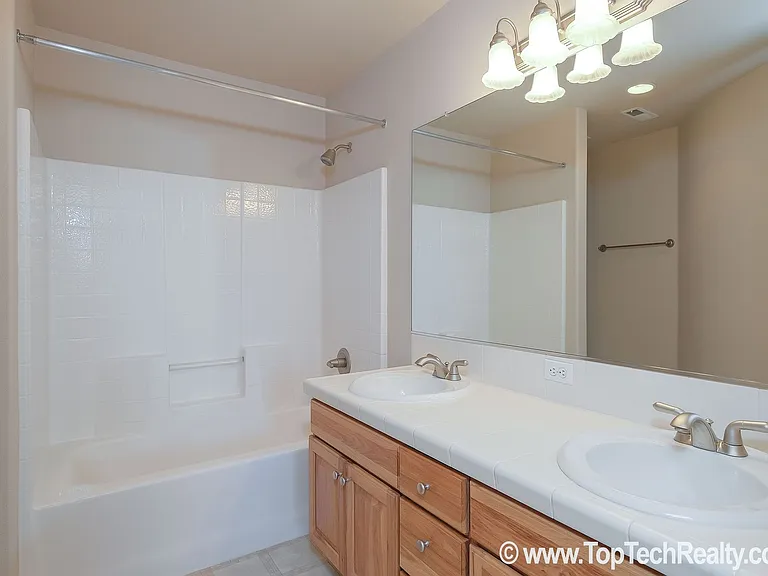 12750 NW Alsace Ln — Photo 19
