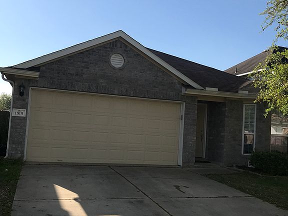 2nd image of 1515 Orchid Dr