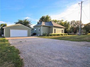 319 2nd St, Minburn, IA 50167