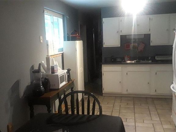 2nd image of 162 Belair Cir